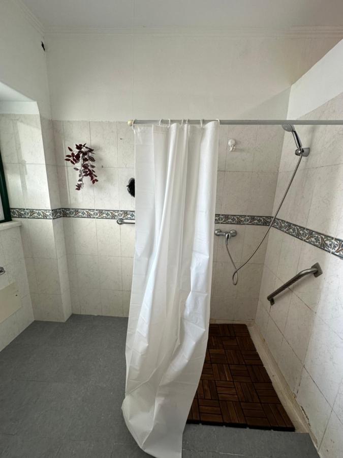 Guest In Ninho Apartment Lisbon Luaran gambar