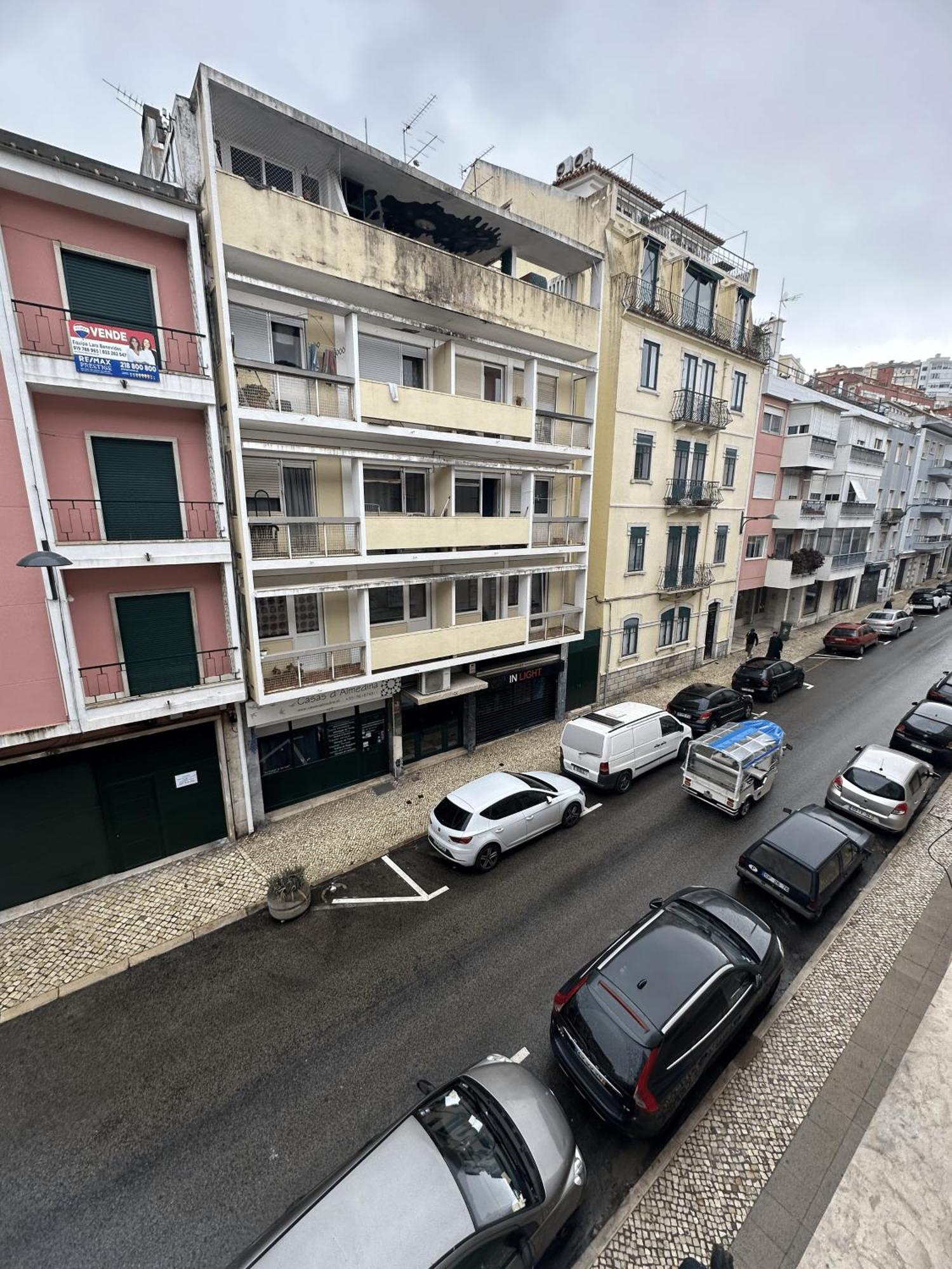 Guest In Ninho Apartment Lisbon Luaran gambar
